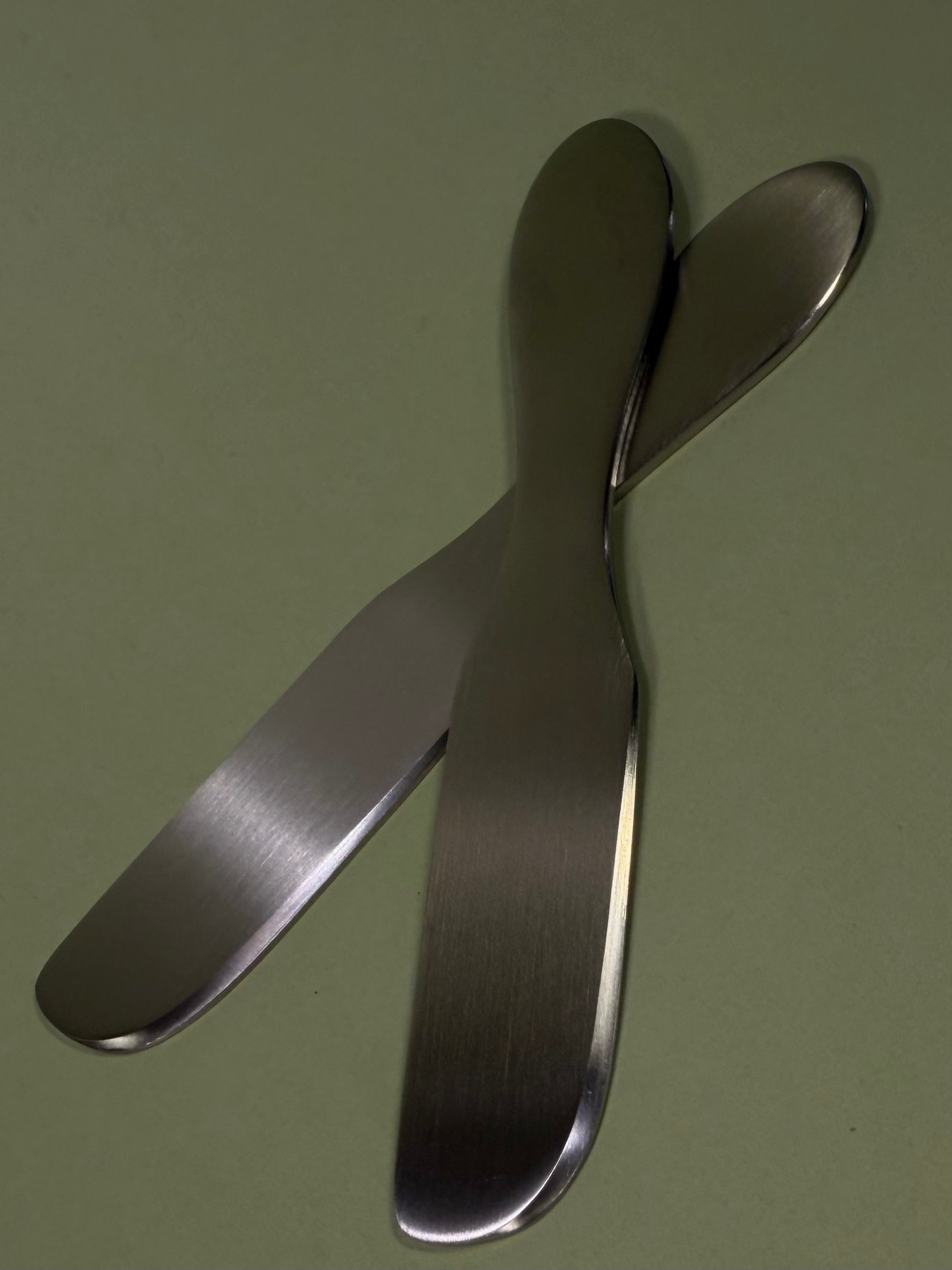 Petite butter knife (single)
